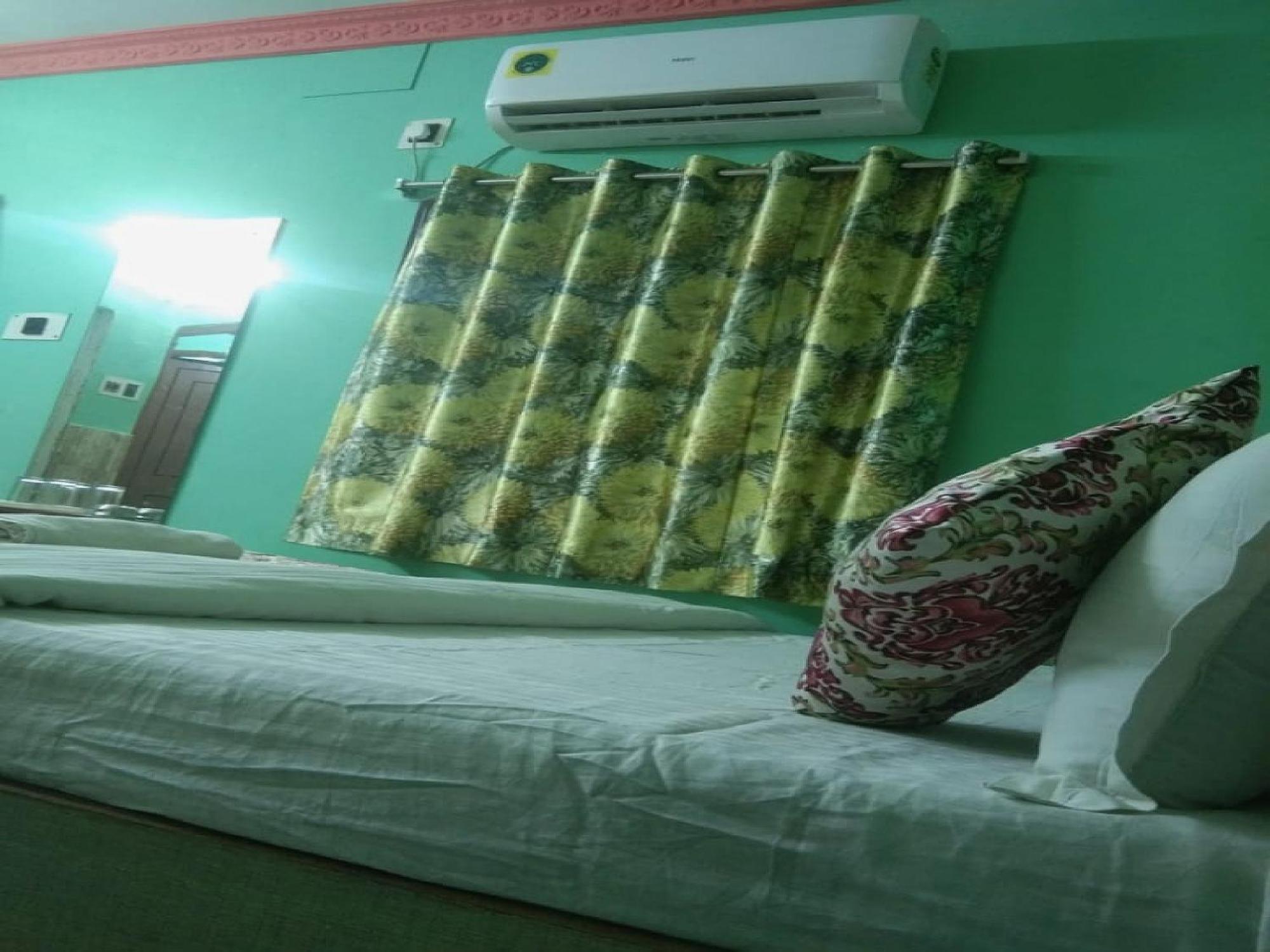 Hotel O Palace Inn Near Acropolis Mall Jādabpur Esterno foto